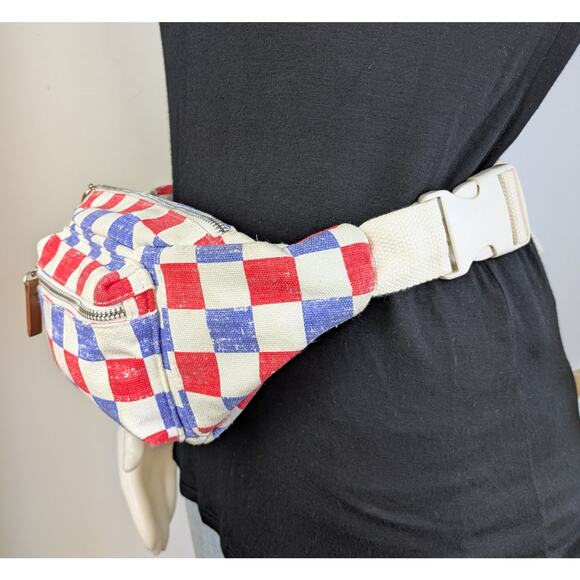 Mad Love Belt Bag Red Blue Checkered Crossbody Fanny Pack Festival  Streetwear - Picture 5 of 11